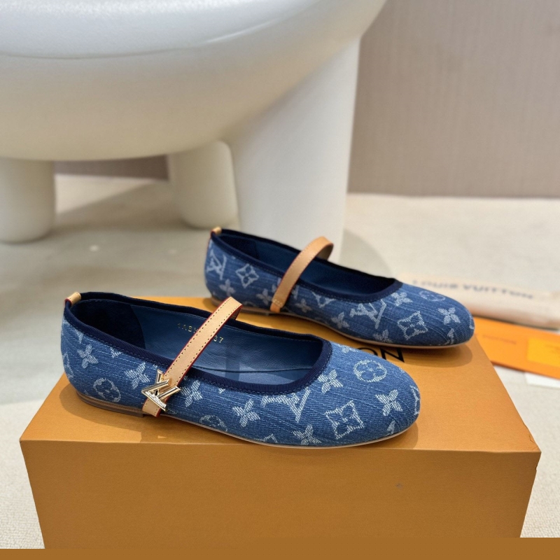 LV flat shoes
